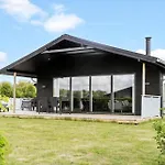 40546-juelsminde-pot-strandby-24 Дом отдыха